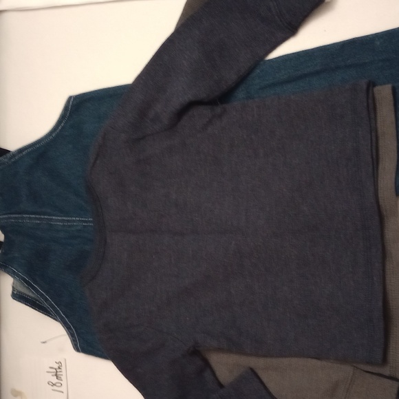 Boys 18mths 1 overall and 2 shirts bundle S2 - Picture 8 of 9